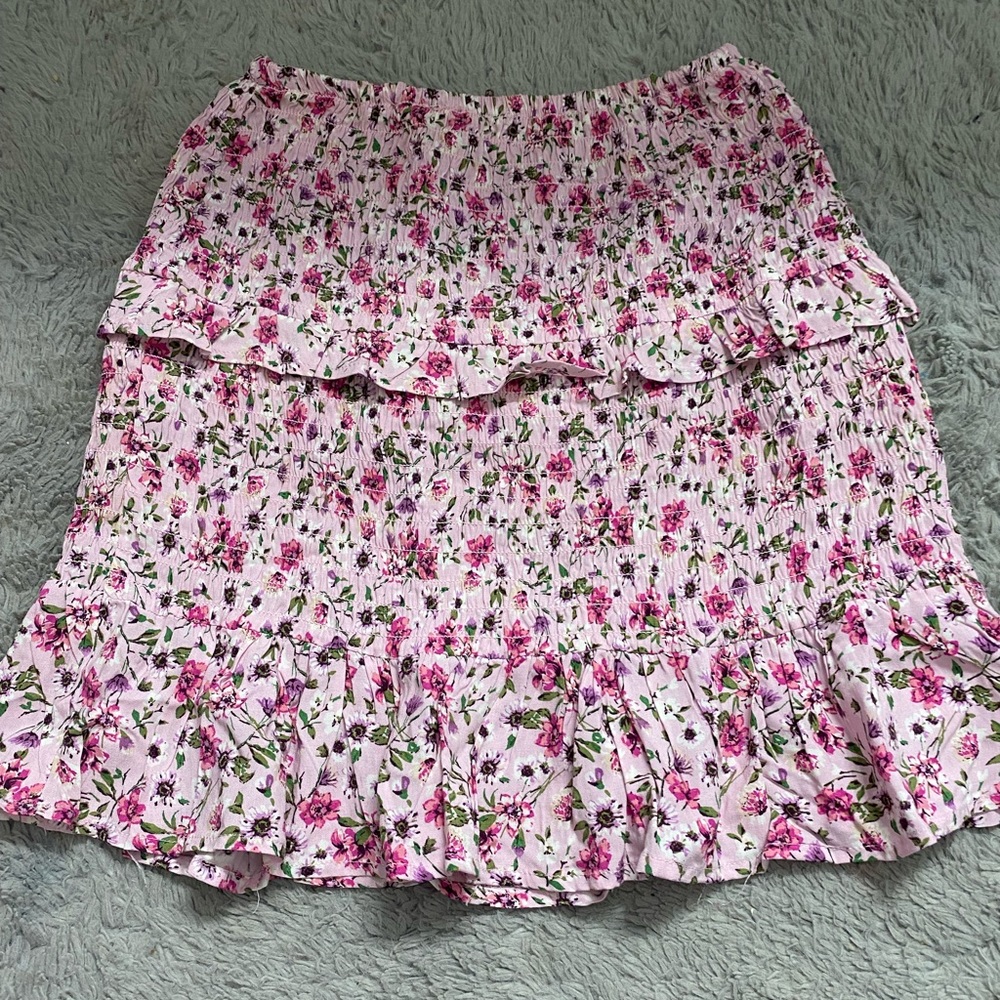 This is a link skirt